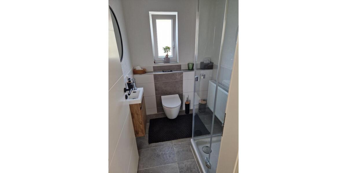 Doppelhaushälfte Bisingen - 5 Zimmer, 130 m&sup2;, 435.000&euro; | Angebot:25944612