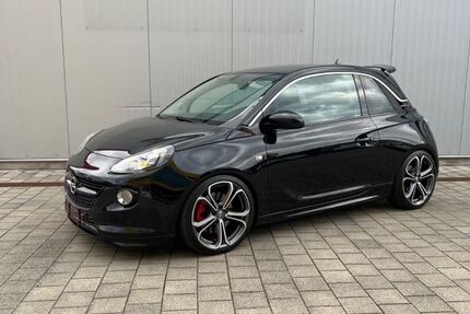 Opel Adam 126.000 km 9.900 &euro; Esslingen am Neckar 73734