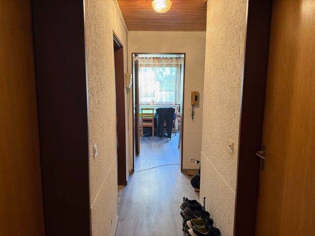 Einfamilienhaus Frickenhausen - 7 Zimmer, 210 m&sup2;, 649.000&euro; | Angebot:25696025