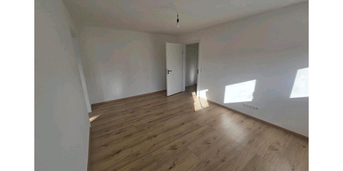 Etagenwohnung Esslingen am Neckar Hegensberg - 2 Zimmer, 48 m&sup2;, 890&euro; | Angebot:26516801