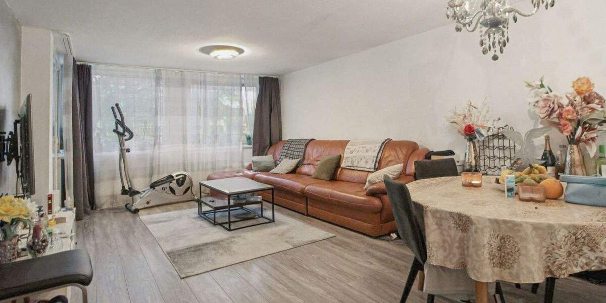 Einfamilienhaus Sindelfingen Mitte - 3 Zimmer, 270.000&euro; | Angebot:25716122