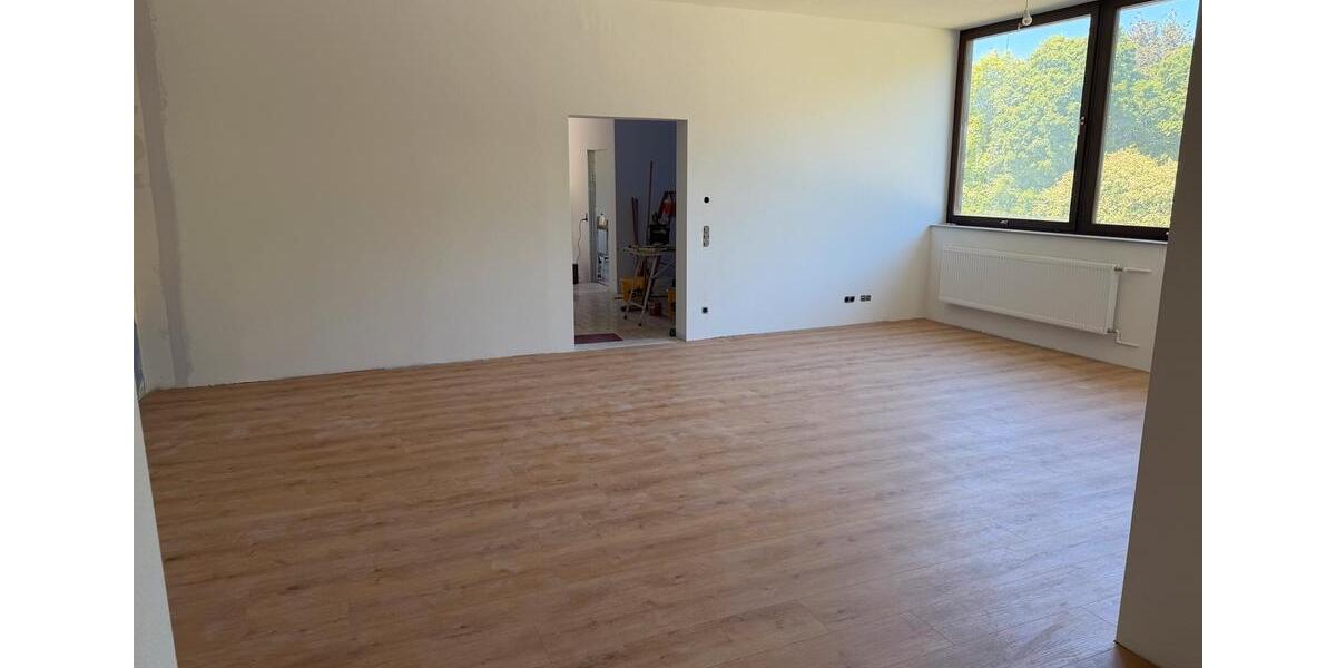 Etagenwohnung Rottenburg am Neckar - 4 Zimmer, 113 m&sup2;, 890&euro; | Angebot:26679237