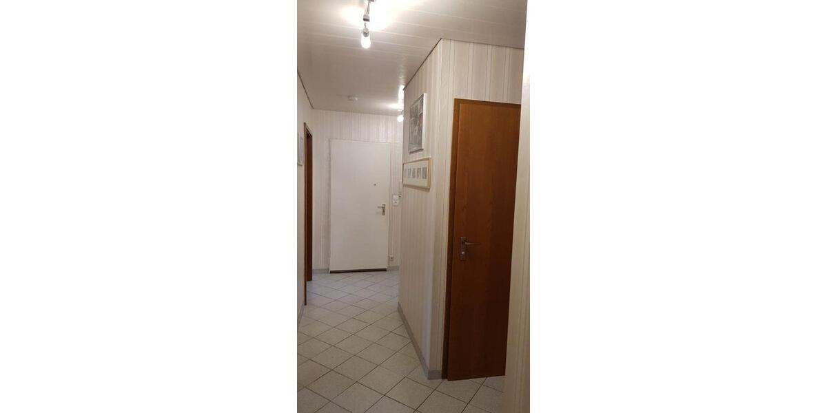 Etagenwohnung Eningen unter Achalm - 4 Zimmer, 87 m&sup2;, 338.000&euro; | Angebot:26707287