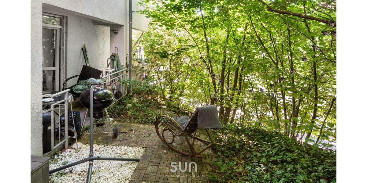 Terrassenwohnung Bad Urach - 2 Zimmer, 85 m&sup2;, 215.000&euro; | Angebot:25737393