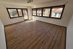 Etagenwohnung Herrenberg - 5 Zimmer, 26 m&sup2;, 700&euro; | Angebot:25990830
