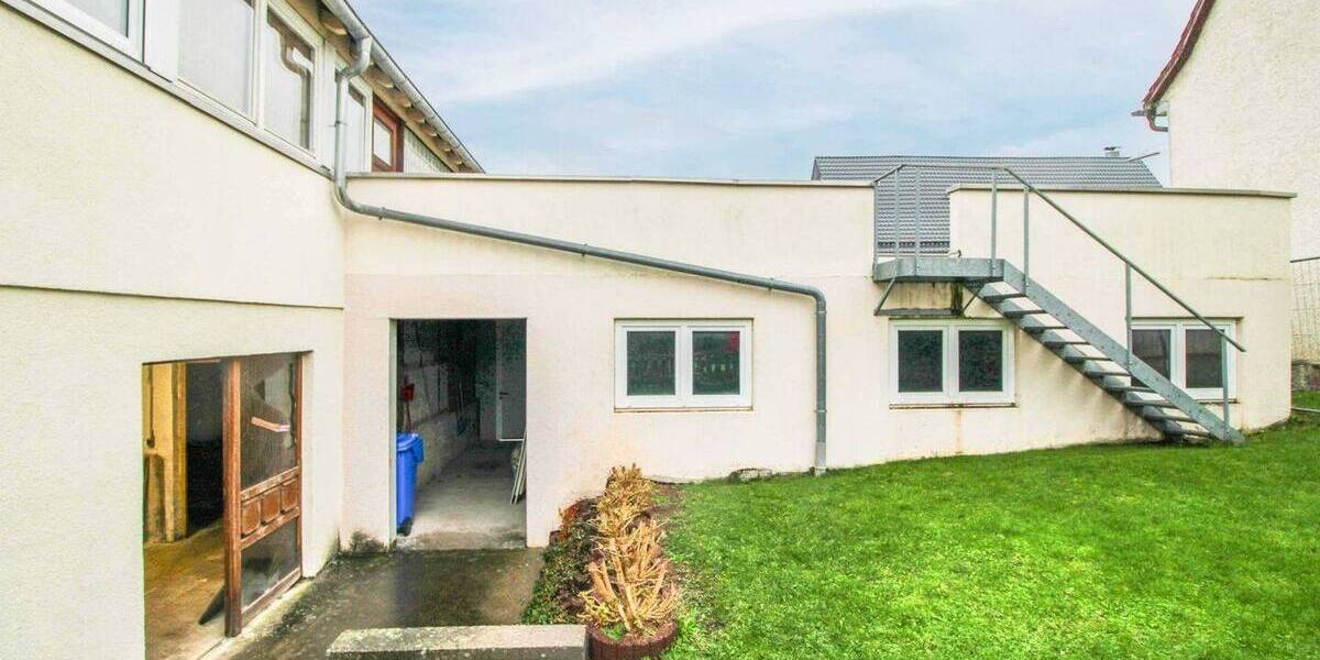 Mehrfamilienhaus, Wohnhaus Bisingen Wessingen - 8 Zimmer, 213 m&sup2;, 399.000&euro; | Angebot:26703676