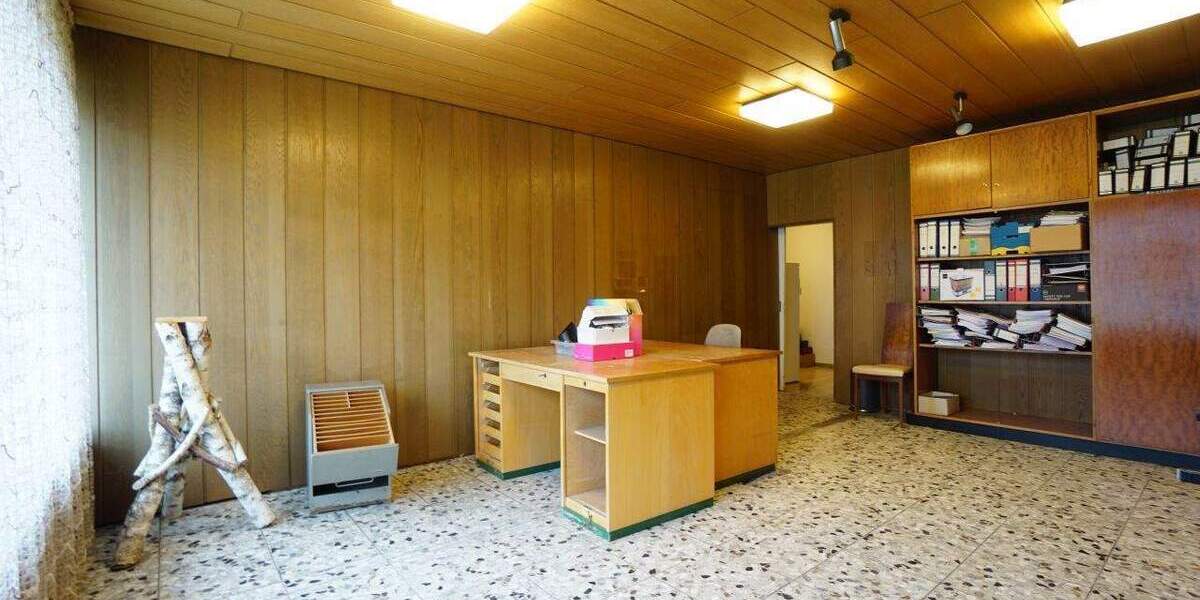 Einfamilienhaus Pliezhausen - 7 Zimmer, 196 m&sup2;, 690.000&euro; | Angebot:25697066