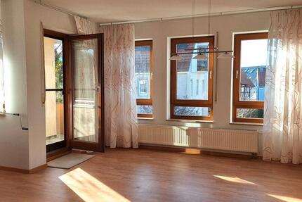 Wohnung Pfullingen - 3 Zimmer, 78 m&sup2;, 800&euro; | Angebot:25973463