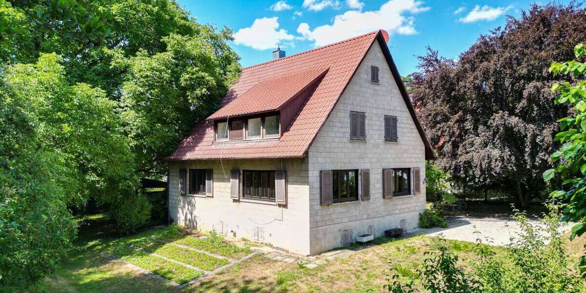 Einfamilienhaus Metzingen / Neuhausen an der Erms Neuhausen an der Erms - 6 Zimmer, 175 m&sup2;, 798.000&euro; | Angebot:27703144