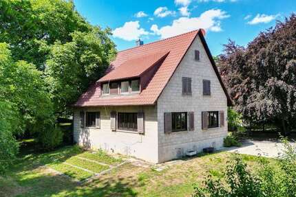 Haus Metzingen / Neuhausen an der Erms Neuhausen an der Erms - 6 Zimmer, 175 m&sup2;, 798.000&euro; | Angebot:27703144