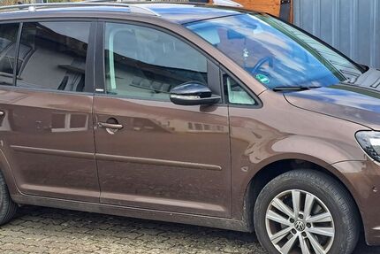 VW Touran 150.000 km 4.920 &euro; Jungingen 72417