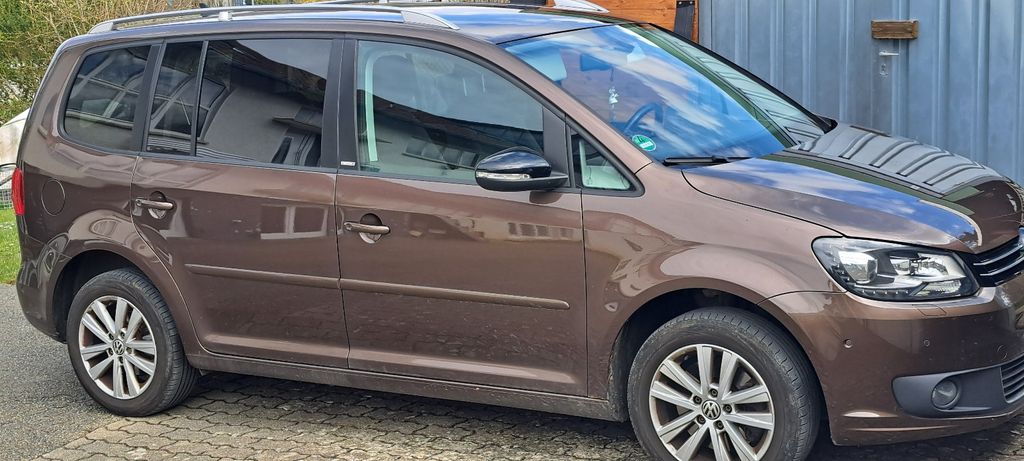 VW Touran 150.000 km 4.920 &euro; Jungingen 72417