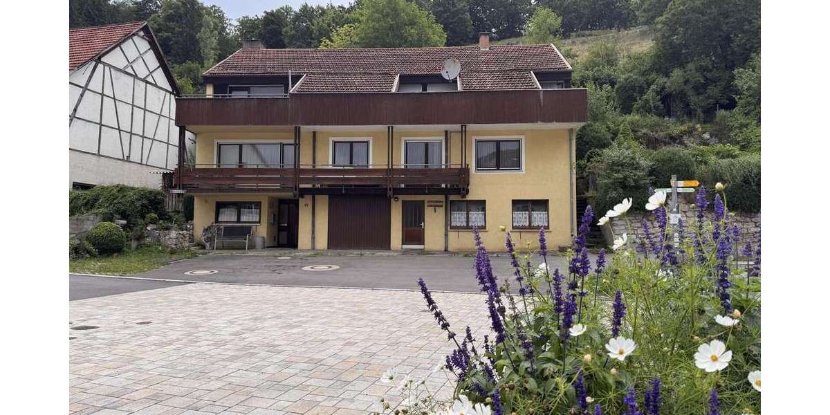 Einfamilienhaus Münsingen-Bichishausen Bichishausen - 10 Zimmer, 197 m&sup2;, 395.000&euro; | Angebot:26788702