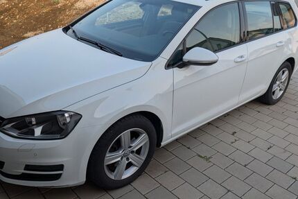VW Golf 216.000 km 7.200 &euro; Pfronstetten 72539