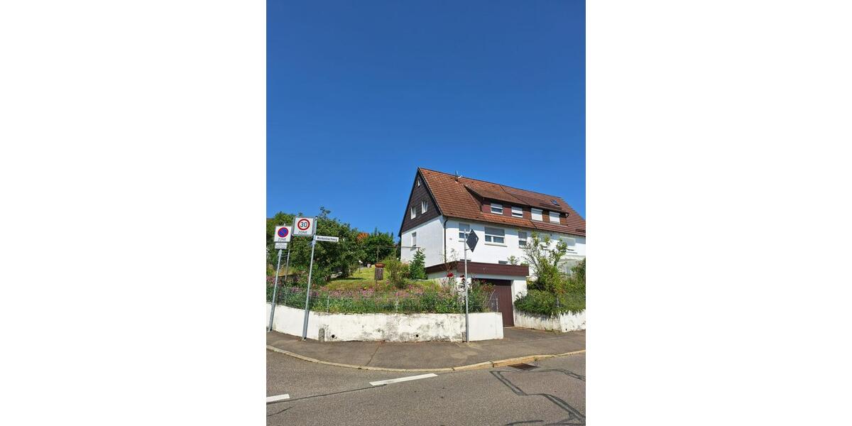 Doppelhaushälfte Böblingen - 5 Zimmer, 599.000&euro; | Angebot:21596818