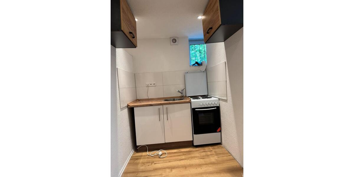 Etagenwohnung Tübingen Derendingen - 1.5 Zimmer, 25 m&sup2;, 800&euro; | Angebot:26666011