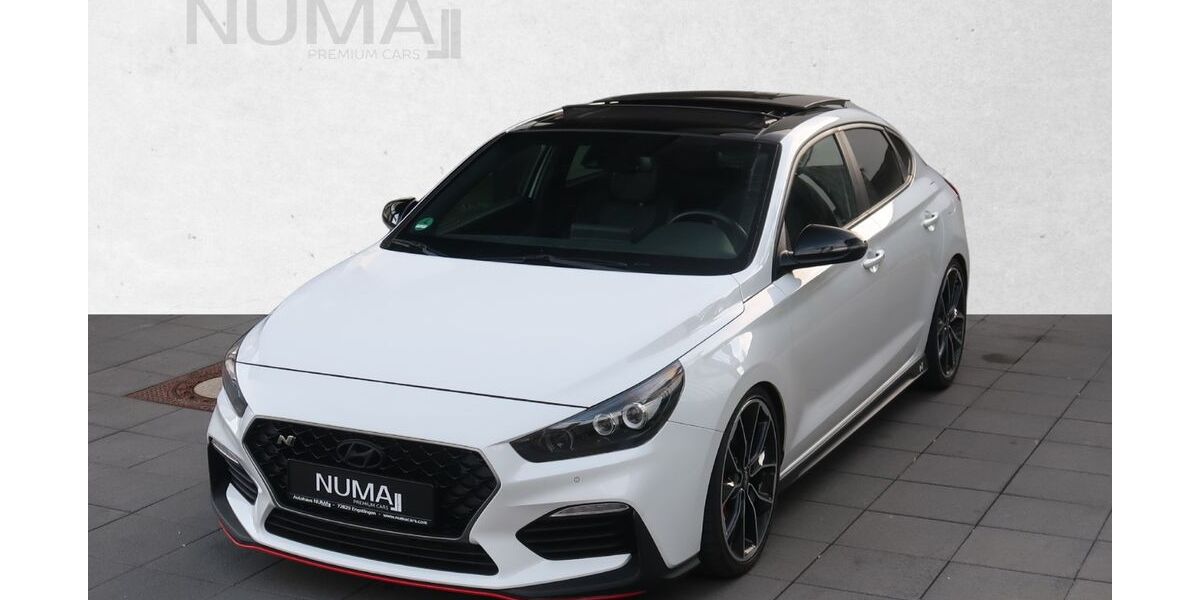 Hyundai i30 59.620 km 22.500 &euro; Engstingen 72829
