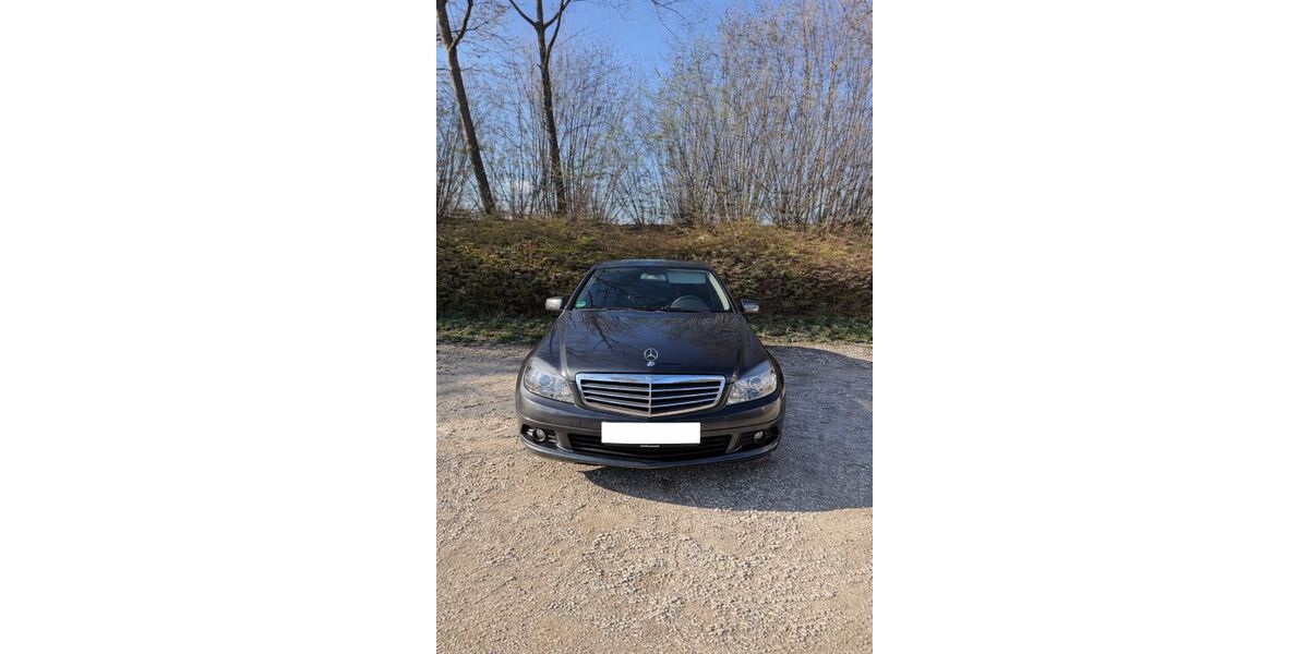 Mercedes-Benz C 180 244.306 km 5.500 &euro; Reutlingen 72760