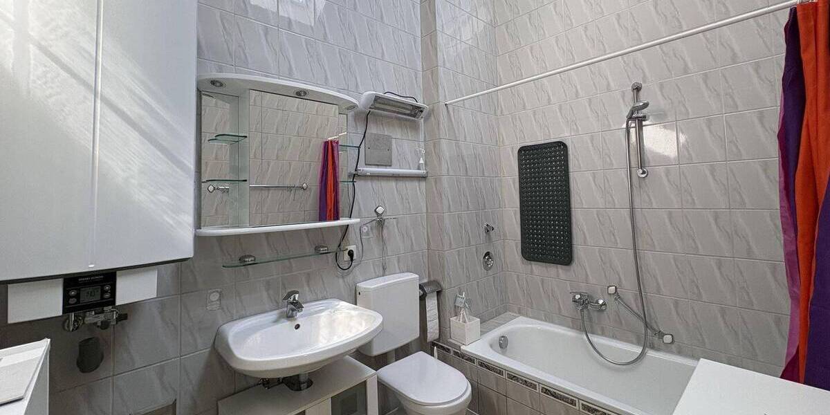 Etagenwohnung Hechingen Weilheim - 3 Zimmer, 54 m&sup2;, 125.000&euro; | Angebot:25998686