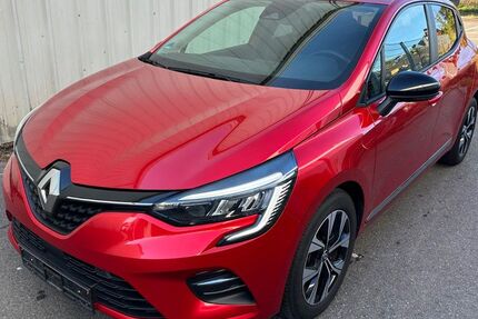 Renault Clio 46.000 km 10.990 &euro; Böblingen 71034