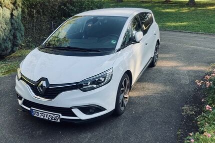 Renault Scenic 290.000 km 9.700 &euro; Eningen unter Achalm 72800