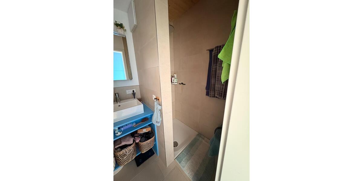 Dachgeschoßwohnung Leinfelden-Echterdingen Echterdingen - 2.5 Zimmer, 70 m&sup2;, 1.280&euro; | Angebot:25982347