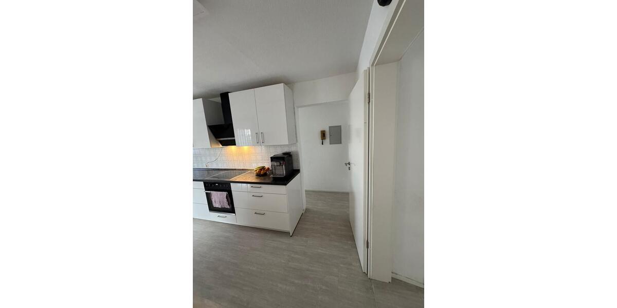 Etagenwohnung Ofterdingen - 4 Zimmer, 100 m&sup2;, 1.300&euro; | Angebot:25963170