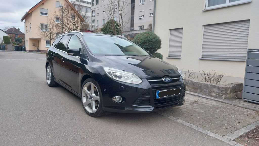 Ford Focus 226.000 km 3.600 &euro; Eningen 72800