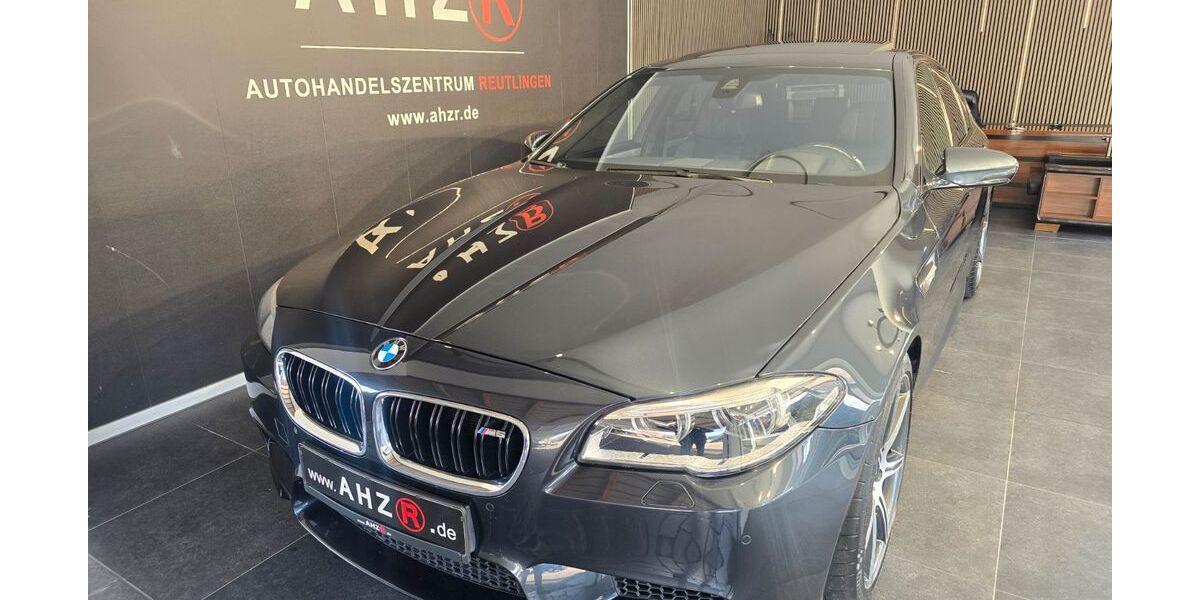 BMW M5 93.500 km 49.990 &euro; Reutlingen 72760