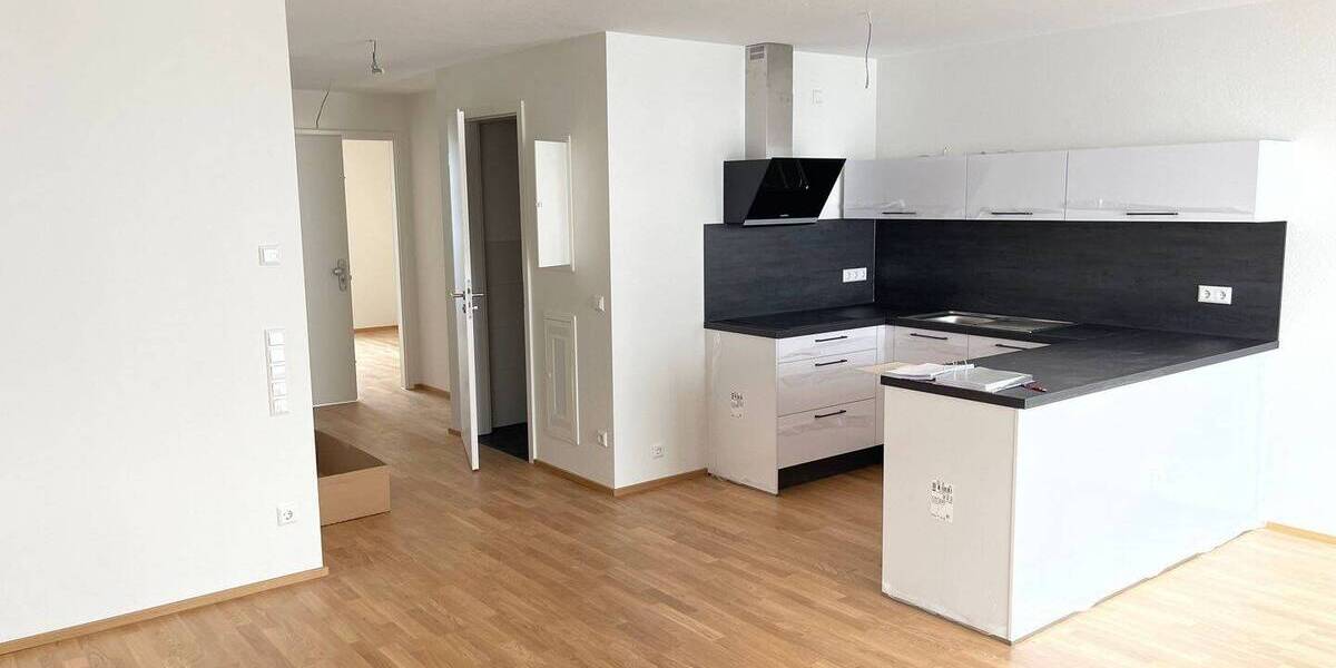 Etagenwohnung Böblingen - 2 Zimmer, 58 m&sup2;, 1.200&euro; | Angebot:26082858