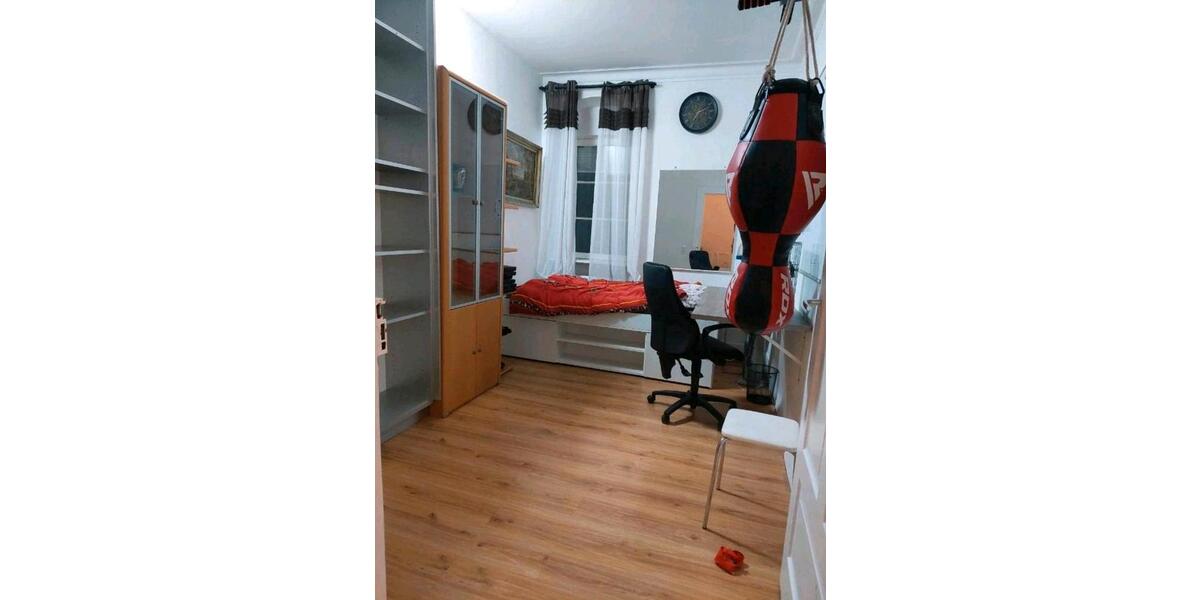 Erdgeschoßwohnung Esslingen am Neckar - 1 Zimmer, 13 m&sup2;, 500&euro; | Angebot:24705993
