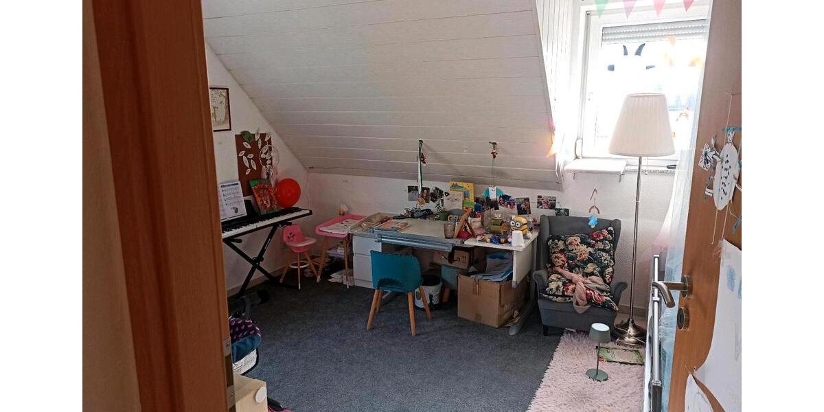 Einfamilienhaus Pliezhausen - 7 Zimmer, 130 m&sup2;, 590.000&euro; | Angebot:25178215