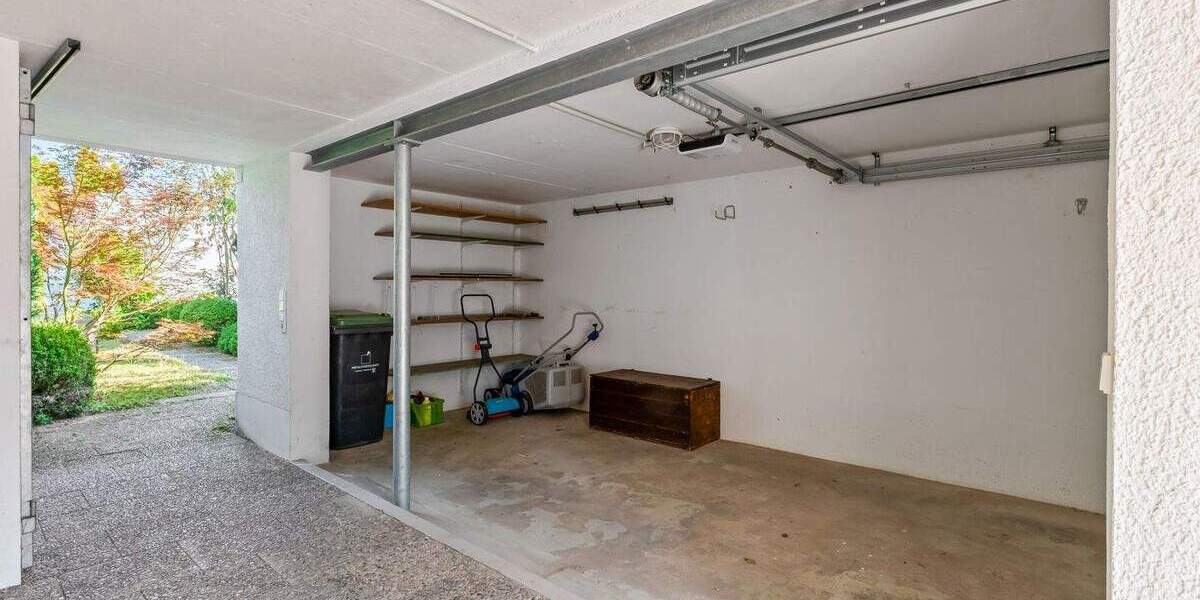 Bungalow Waldenbuch - 7 Zimmer, 227 m&sup2;, 848.500&euro; | Angebot:25754052