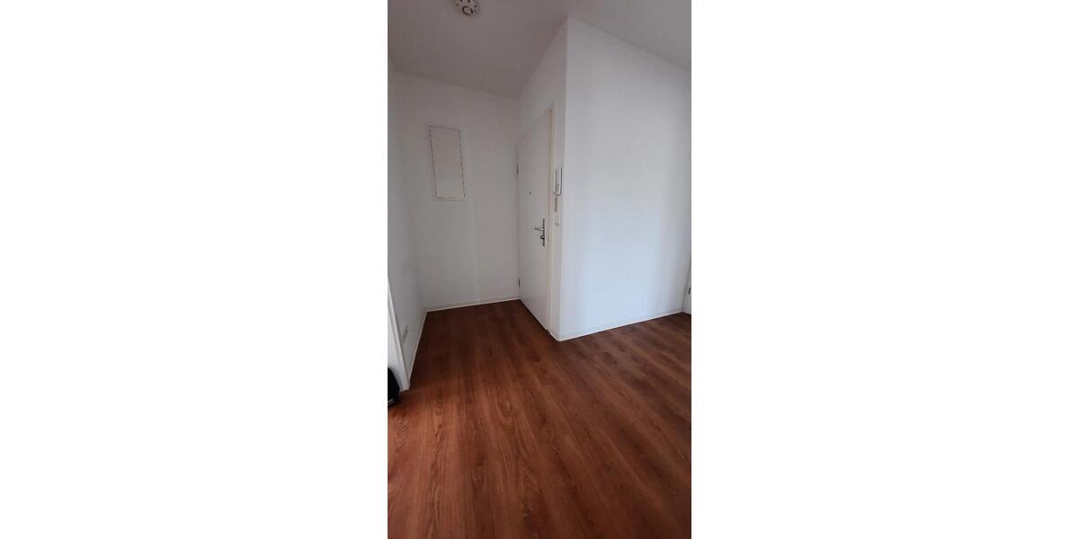 Etagenwohnung Esslingen am Neckar Hegensberg - 2 Zimmer, 54 m&sup2;, 535&euro; | Angebot:25960096