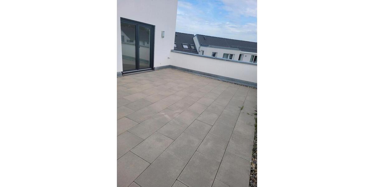 Etagenwohnung Kirchentellinsfurt - 1 Zimmer, 170 m&sup2;, 700&euro; | Angebot:25415723