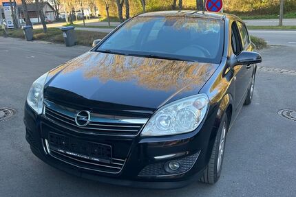 Opel Astra 198.725 km 2.999 &euro; Herrenberg 71083