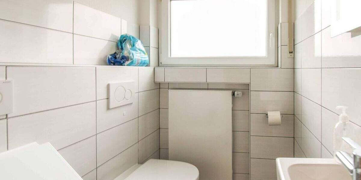 Einfamilienhaus Pfullingen - 7 Zimmer, 229 m&sup2;, 649.000&euro; | Angebot:25837282