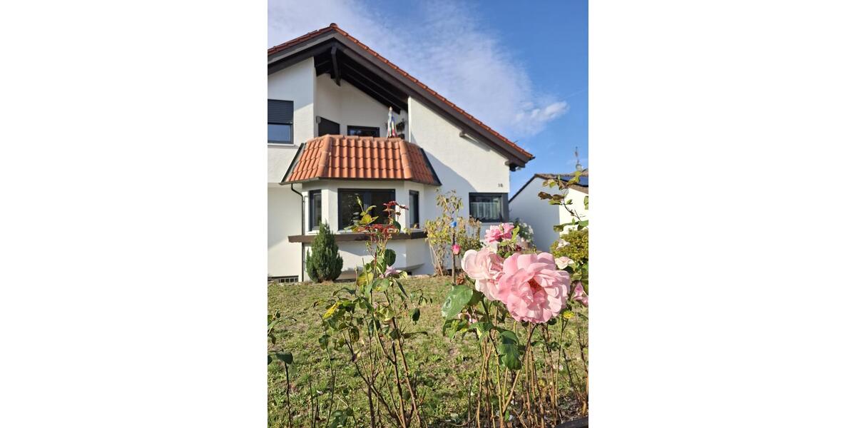 Erdgeschoßwohnung Dettenhausen - 3 Zimmer, 100 m&sup2;, 1.300&euro; | Angebot:27598188