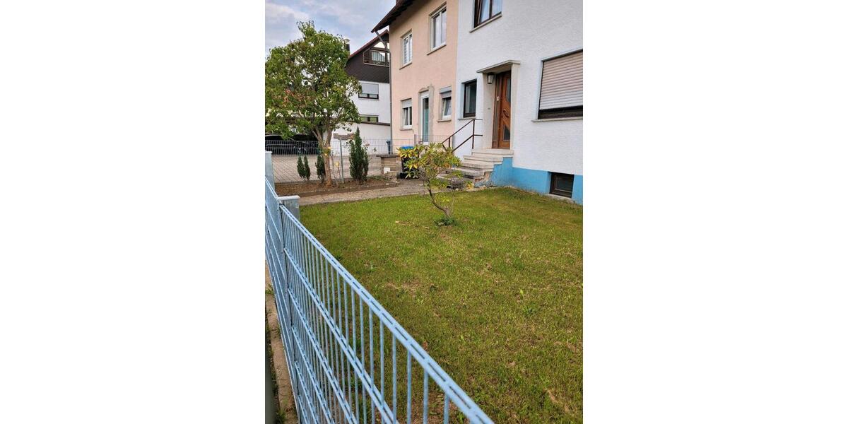 Maisonettenwohnung Esslingen am Neckar Oberesslingen - 4 Zimmer, 120 m&sup2;, 1.000&euro; | Angebot:26122273
