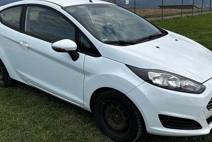 Ford Fiesta 266.000 km 3.100 &euro; Gomaringen 72810