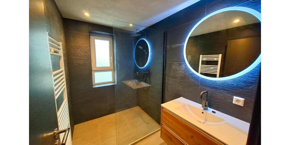 Mehrfamilienhaus, Wohnhaus Bitz - 11 Zimmer, 250 m&sup2;, 585.000&euro; | Angebot:25855544