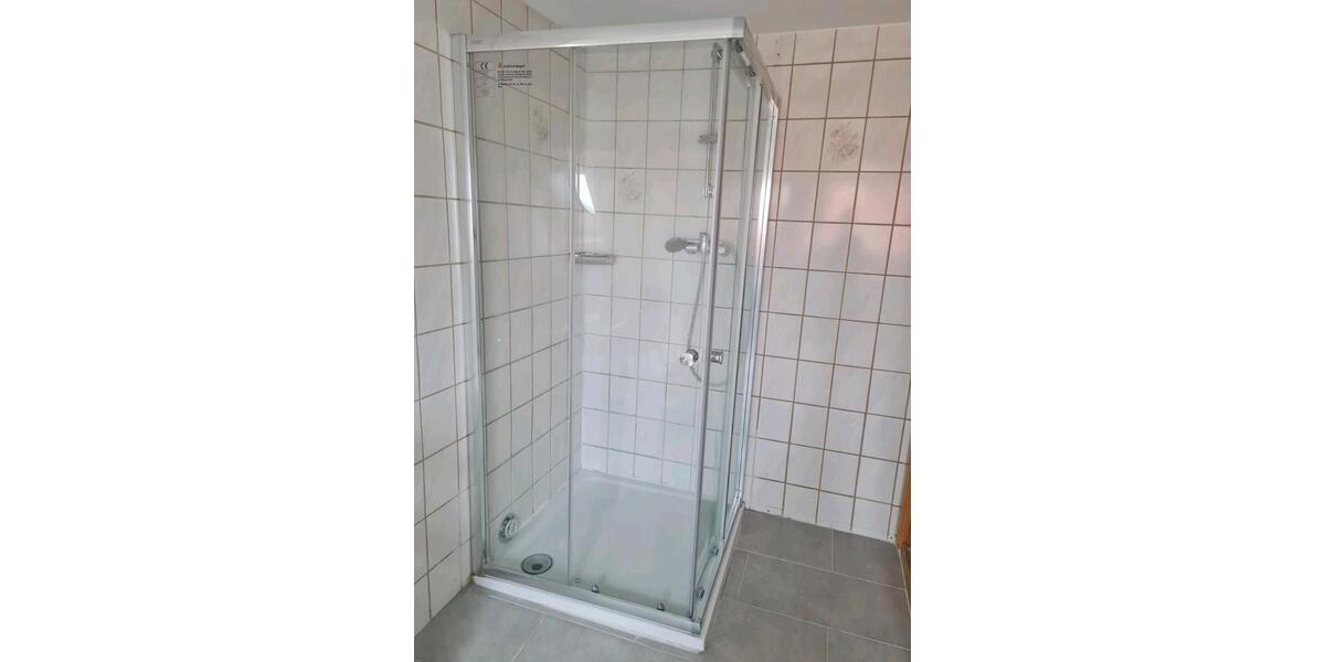 Etagenwohnung Rottenburg am Neckar - 4 Zimmer, 115 m&sup2;, 1.000&euro; | Angebot:25168067