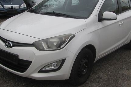 Hyundai i20 192.500 km 1.590 &euro; Kirchheim unter Teck 73230