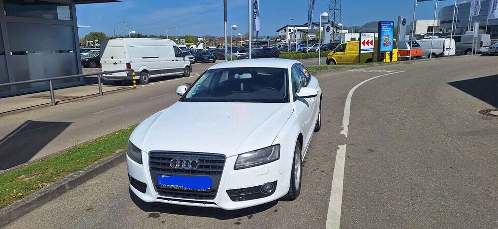 Audi A5 185.000 km 8.199 &euro; Bad Urach 72574
