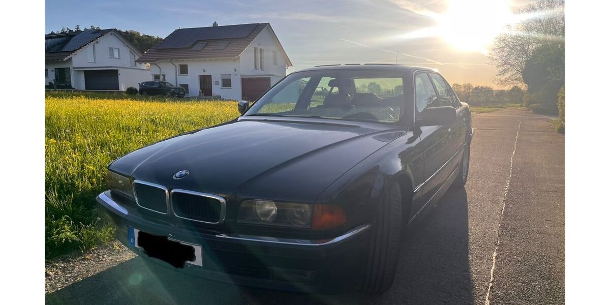 BMW 728 318.800 km 3.500 &euro; Tübingen 72072