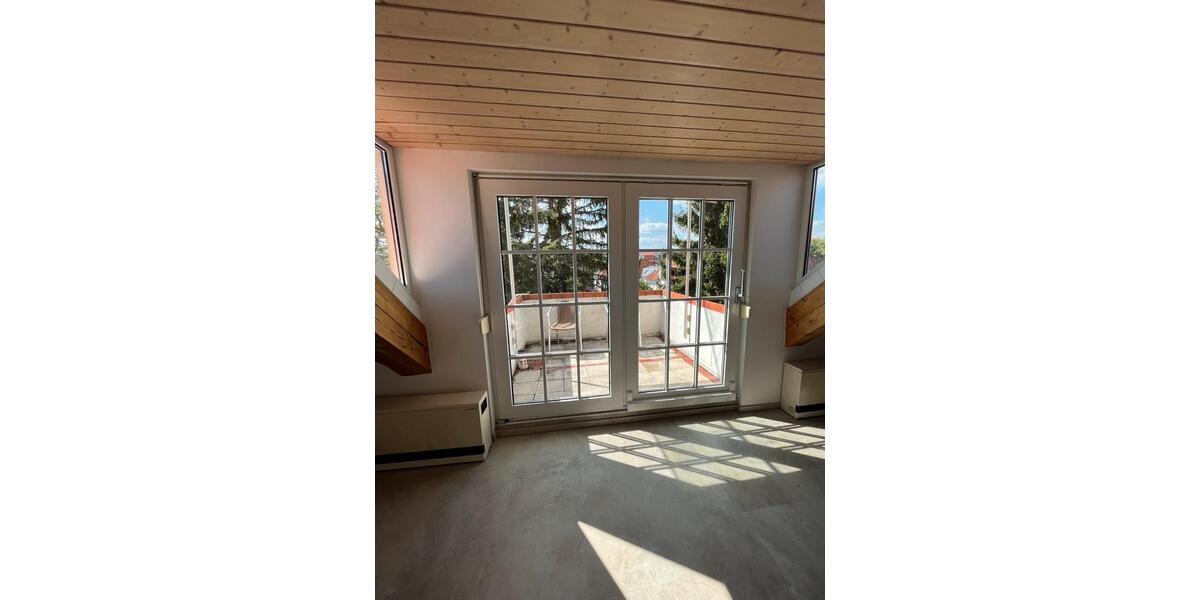 Maisonettenwohnung Herrenberg - 1 Zimmer, 43 m&sup2;, 595&euro; | Angebot:25656027