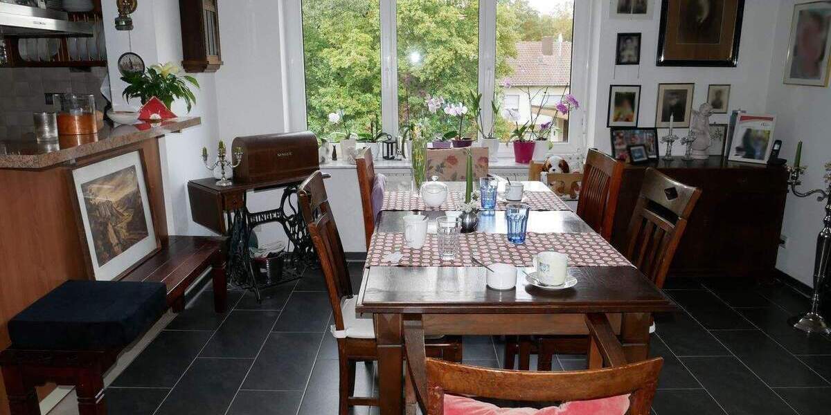 Doppelhaushälfte Böblingen - 1 Zimmer, 254 m&sup2;, 1.150.000&euro; | Angebot:25779091