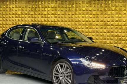 Maserati Ghibli 198.400 km 20.900 &euro; ENINGEN / REUTLINGEN 72800