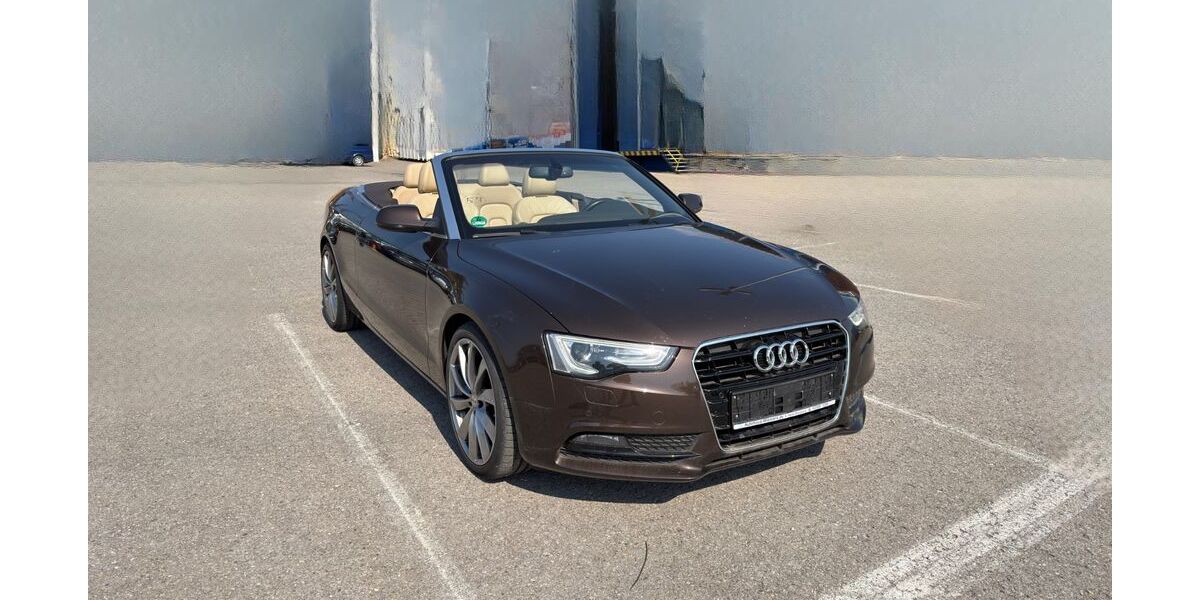 Audi A5 261.825 km 13.499 &euro; Böblingen 71032