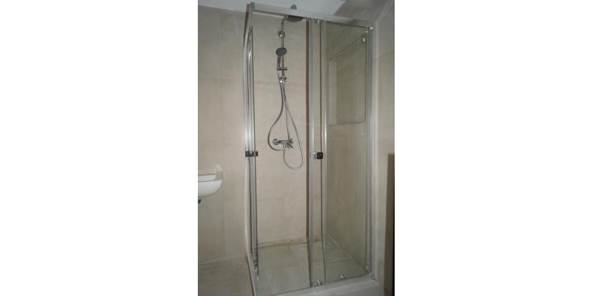 Etagenwohnung Esslingen am Neckar Pliensauvorstadt - 5 Zimmer, 92 m&sup2;, 425&euro; | Angebot:25957095